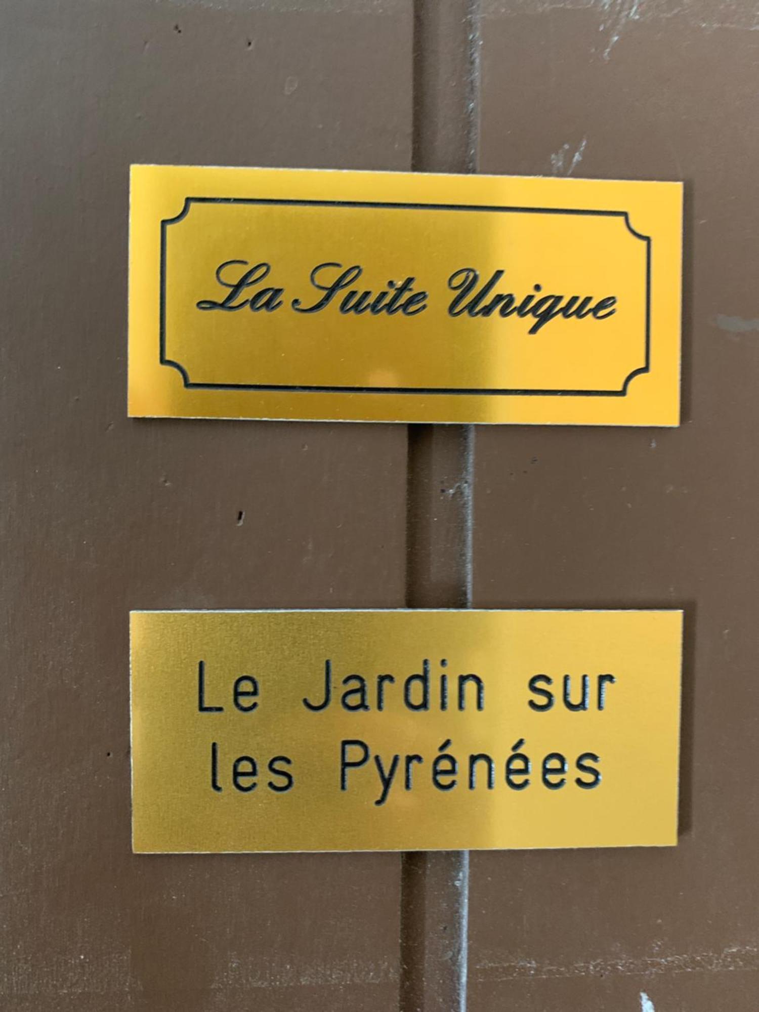 Apartment La Unique - Le Jardin Sur Les Pyrenees- Vue Panoramique Montagne -jardin Cloture Prive De 100m2-parking-linge De Lit Et Serviettes Compris- *